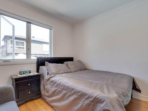 Chambre Ã Â coucher - 633 1Re Avenue, Laval (Fabreville), QC - Indoor Photo Showing Bedroom