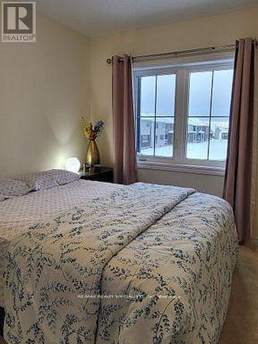 280 Explorer Way, Thorold, ON - Indoor Photo Showing Bedroom