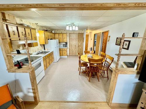 Basement - 212 Ch. Du Cap-Rouge, Les Îles-De-La-Madeleine, QC - Indoor Photo Showing Kitchen With Double Sink