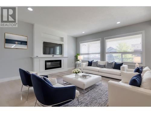 4736 Parkside Drive, Prince George, BC - Indoor Photo Showing Living Room With Fireplace