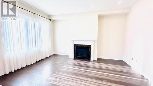 6 Bannockburn Drive, Vaughan, ON - Indoor Photo Showing Living Room With Fireplace