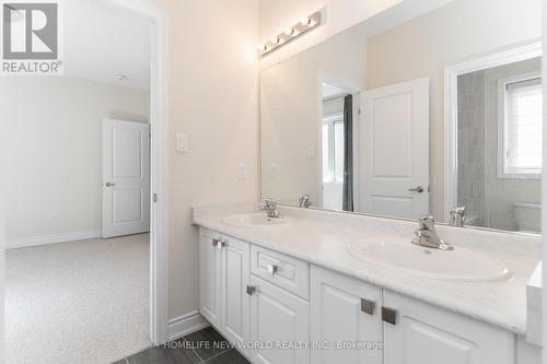 6 Bannockburn Drive, Vaughan, ON - Indoor Photo Showing Bathroom