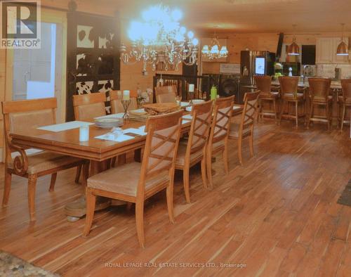 3227 Muskoka Street, Severn, ON - Indoor Photo Showing Dining Room