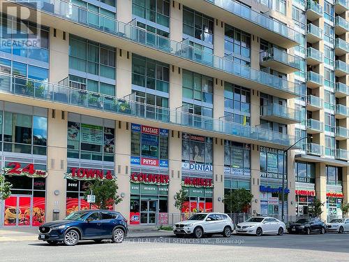 915 - 3939 Duke Of York Boulevard, Mississauga (City Centre), ON - Outdoor With Balcony