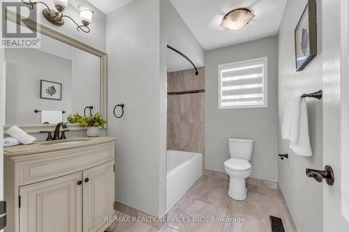 3836 Allcroft Road, Mississauga (Lisgar), ON - Indoor Photo Showing Bathroom