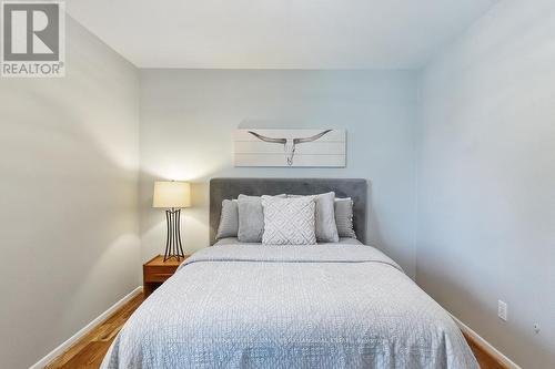 1381 Beemer Avenue, Mississauga, ON - Indoor Photo Showing Bedroom