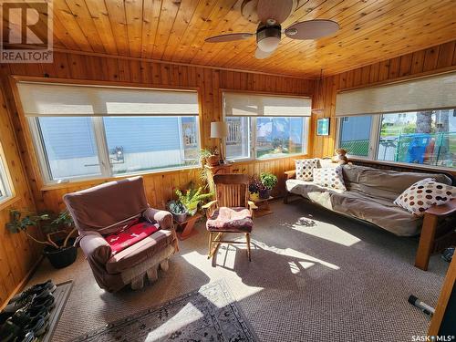 114 Cairo Street, Wolseley, SK - Indoor Photo Showing Living Room