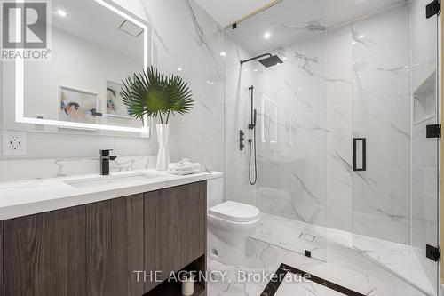 231 Falstaff Avenue, Toronto (Maple Leaf), ON - Indoor Photo Showing Bathroom