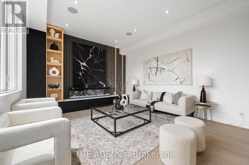 231 Falstaff Avenue, Toronto (Maple Leaf), ON - Indoor Photo Showing Living Room