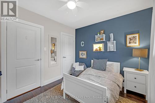 905 Cloverleaf Drive, Burlington, ON - Indoor Photo Showing Bedroom