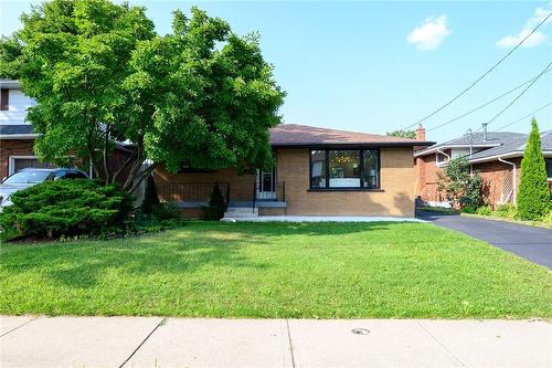 32 Miami Drive, Hamilton, ON - Outdoor