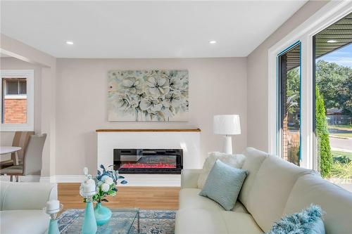 32 Miami Drive, Hamilton, ON - Indoor Photo Showing Living Room With Fireplace