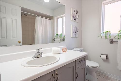 5740 Stibbard Road, Mississauga, ON - Indoor Photo Showing Bathroom