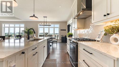 3 - 670 Bishopsgate Road, Brant (Paris), ON - Indoor Photo Showing Kitchen With Double Sink With Upgraded Kitchen