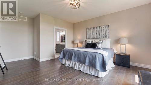 3 - 670 Bishopsgate Road, Brant (Paris), ON - Indoor Photo Showing Bedroom