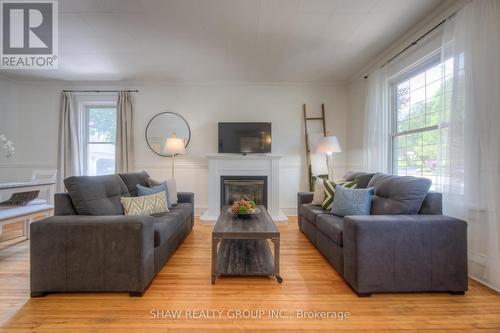 51 Crombie Street, Cambridge, ON - Indoor Photo Showing Living Room With Fireplace