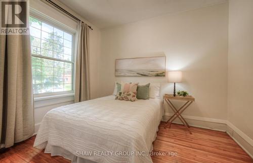 51 Crombie Street, Cambridge, ON - Indoor Photo Showing Bedroom