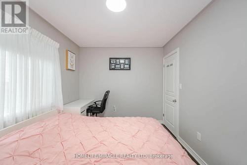 228 Lea Crescent, Welland, ON - Indoor Photo Showing Bedroom