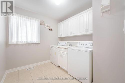 228 Lea Crescent, Welland, ON - Indoor Photo Showing Laundry Room