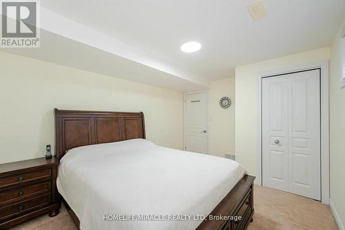 228 Lea Crescent, Welland, ON - Indoor Photo Showing Bedroom