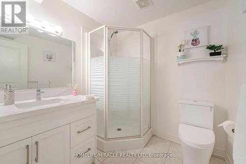 228 Lea Crescent, Welland, ON - Indoor Photo Showing Bathroom