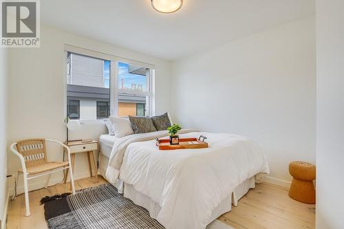 1515 Highland Drive N Unit# 21, Kelowna, BC - Indoor Photo Showing Bedroom