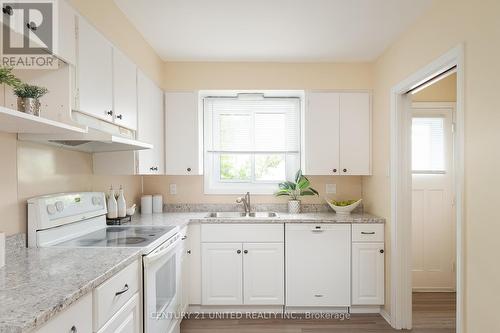 76 Caroline Street, Smith-Ennismore-Lakefield (Lakefield), ON - Indoor Photo Showing Kitchen With Double Sink