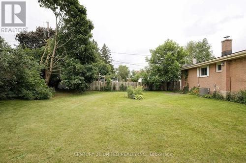 76 Caroline Street, Smith-Ennismore-Lakefield (Lakefield), ON - Outdoor