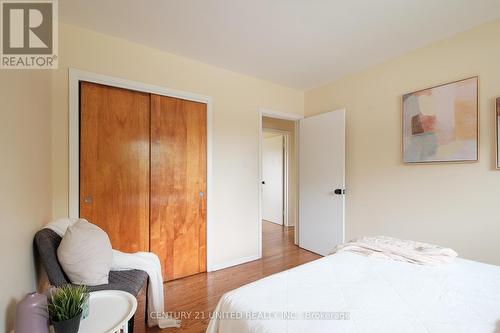 76 Caroline Street, Smith-Ennismore-Lakefield (Lakefield), ON - Indoor Photo Showing Bedroom