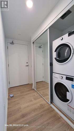 2317 - 82 Dalhousie Street, Toronto (Church-Yonge Corridor), ON - Indoor Photo Showing Laundry Room