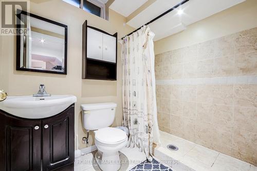 462 Haines Street, New Tecumseth, ON - Indoor Photo Showing Bathroom