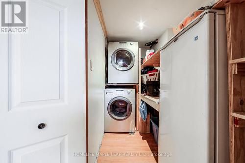 462 Haines Street, New Tecumseth, ON - Indoor Photo Showing Laundry Room