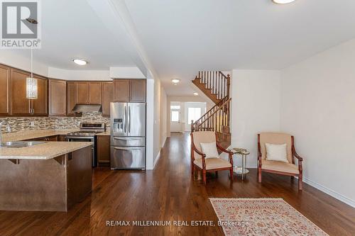 305 Trudeau Drive, Milton (Clarke), ON - Indoor Photo Showing Kitchen With Stainless Steel Kitchen