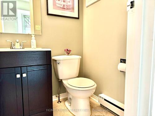 14 - 564 Sheraton Road, Burlington, ON - Indoor Photo Showing Bathroom