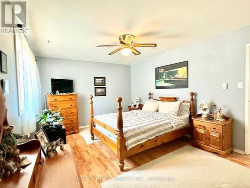 14 - 564 Sheraton Road, Burlington (Appleby), ON - Indoor Photo Showing Bedroom