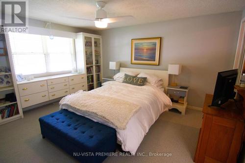 414 Shannon Boulevard, South Huron (Stephen Twp), ON - Indoor Photo Showing Bedroom