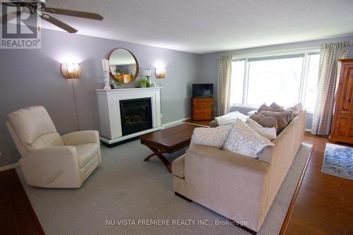 414 Shannon Boulevard, South Huron (Stephen Twp), ON - Indoor Photo Showing Living Room With Fireplace