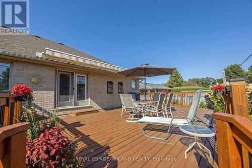 31 Vineden Drive, St. Thomas, ON - Outdoor With Deck Patio Veranda With Exterior