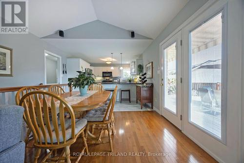 31 Vineden Drive, St. Thomas, ON - Indoor Photo Showing Dining Room