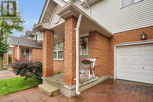 2 - 20 Kernohan Parkway, London, ON - Outdoor