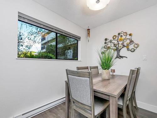 104-3277 Glasgow Ave, Saanich, BC - Indoor Photo Showing Dining Room