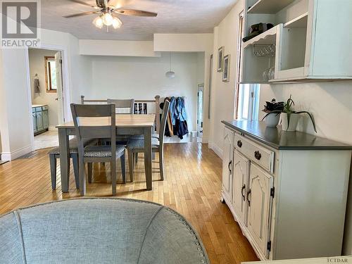 216 Wende Ave, Timmins, ON - Indoor Photo Showing Dining Room