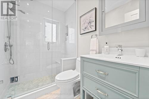 443 Kingswood Road, Toronto (East End-Danforth), ON - Indoor Photo Showing Bathroom