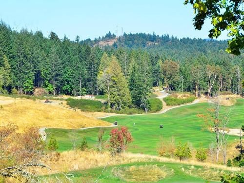 320/318-1376 Lynburne Pl, Langford, BC - Outdoor With View