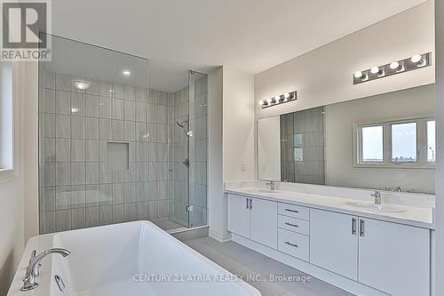 87 Current Drive, Richmond Hill, ON - Indoor Photo Showing Bathroom