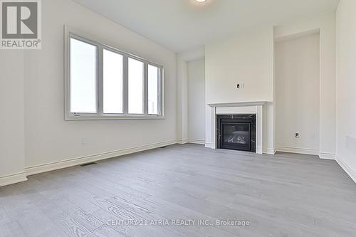 87 Current Drive, Richmond Hill, ON - Indoor Photo Showing Living Room With Fireplace