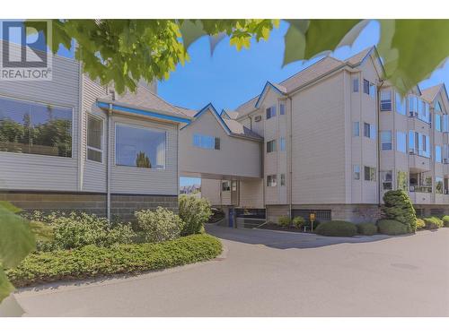 3157 Casorso Road Unit# 213, Kelowna, BC - Outdoor