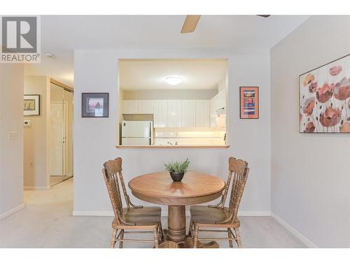 3157 Casorso Road Unit# 213, Kelowna, BC - Indoor Photo Showing Dining Room