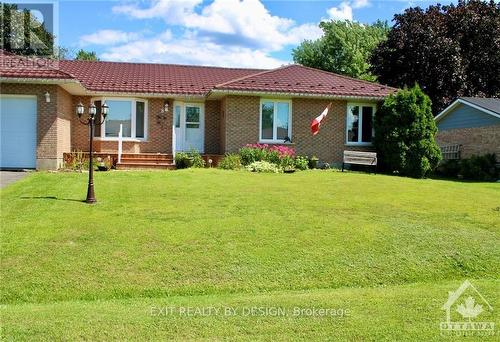 8 Vista Crescent, North Grenville, ON - Outdoor