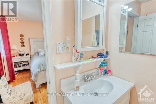 8 Vista Crescent, North Grenville, ON - Indoor Photo Showing Bathroom